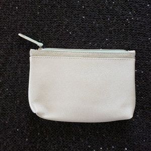 [ipsy] SPARKLY METALLIC SILVER Makeup Cosmetic Bag
